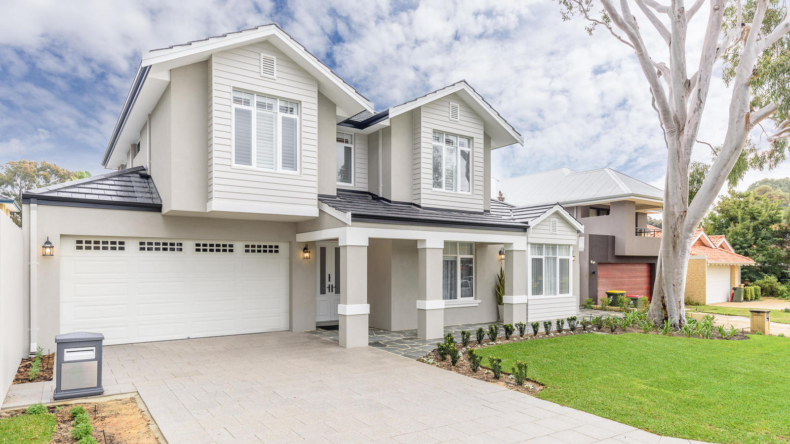 How long does it take to build a two storey house in Perth?